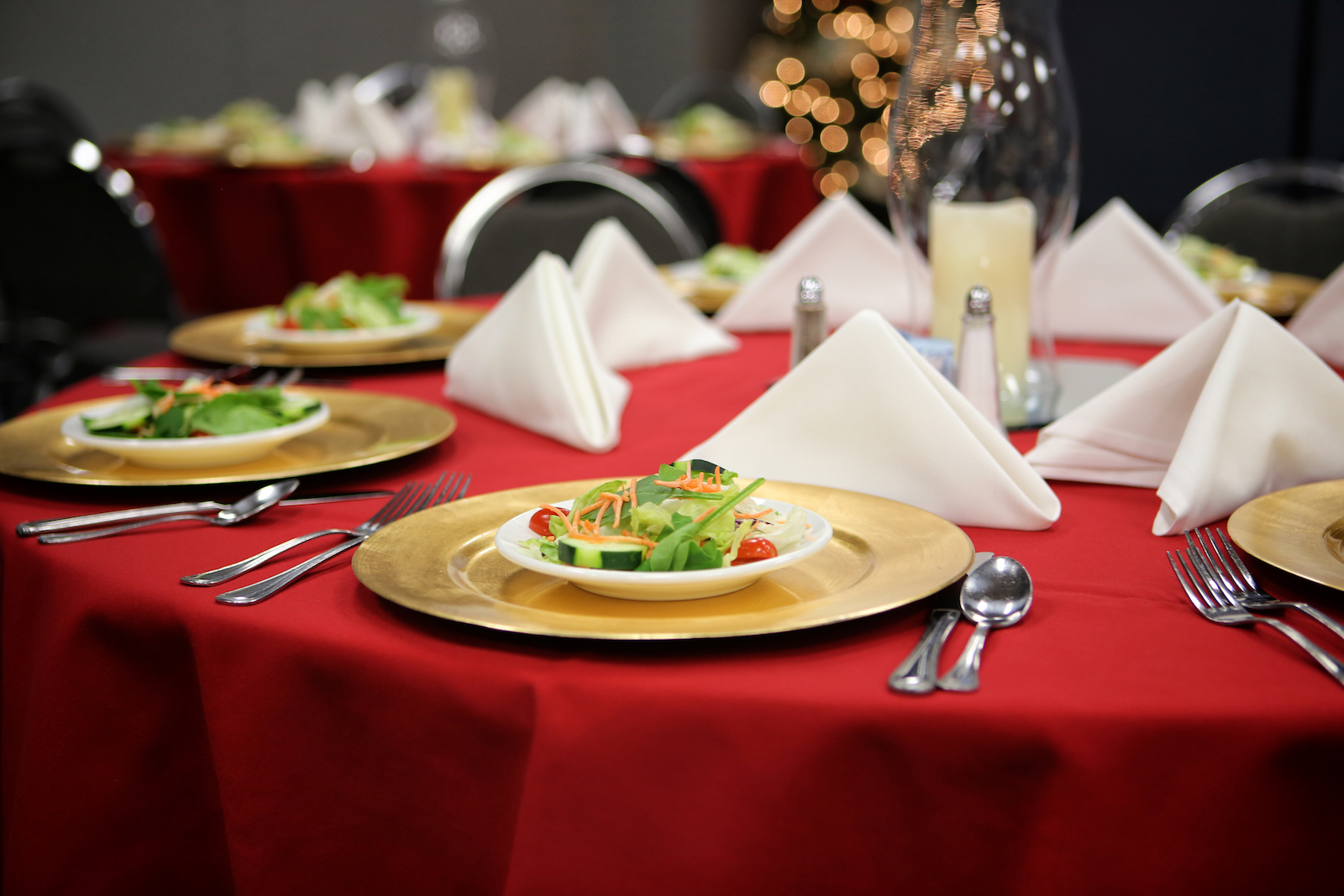 Enjoy the Holidays at the Red Oak Ballroom San Antonio, Preset Salads make Dinner Service faster and Guests feel more welcome