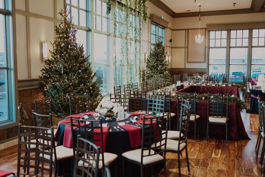 Re Oak Ballroom Katy is perfect for Holiday Parties